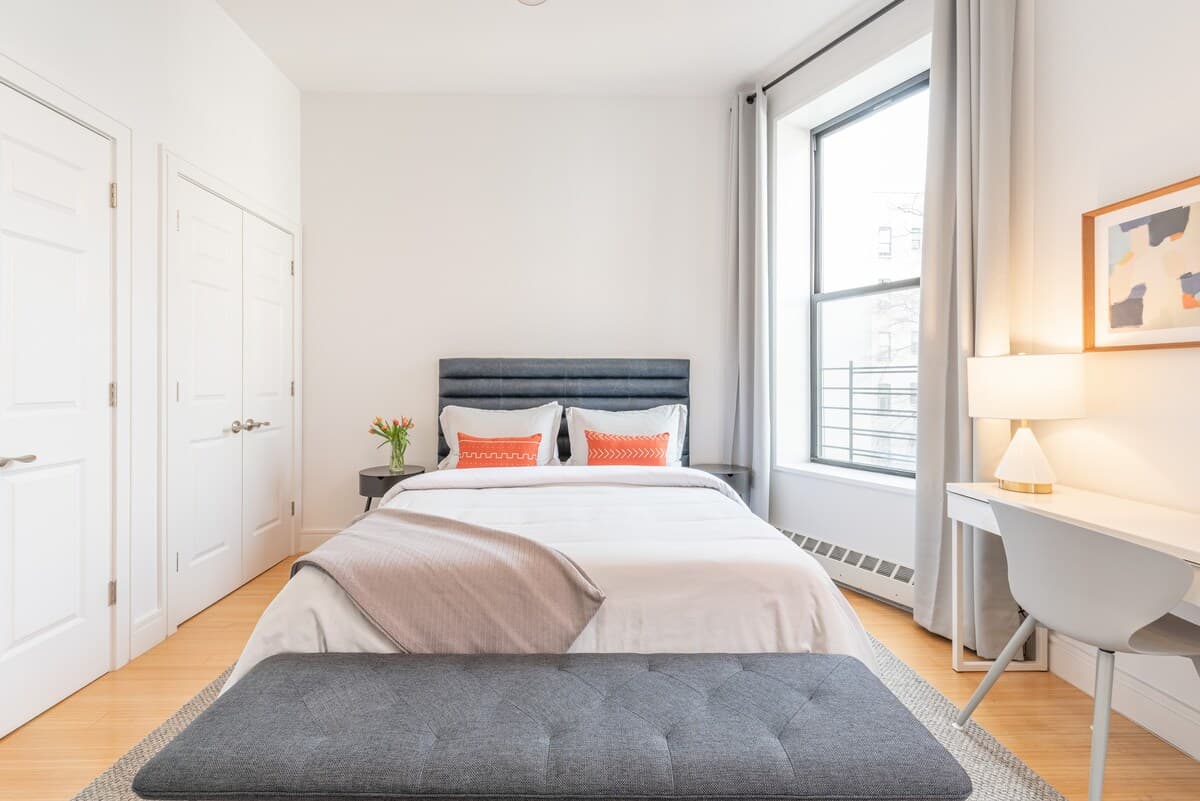 Cypress Court II | Harlem | Cozy Apartment photo 15