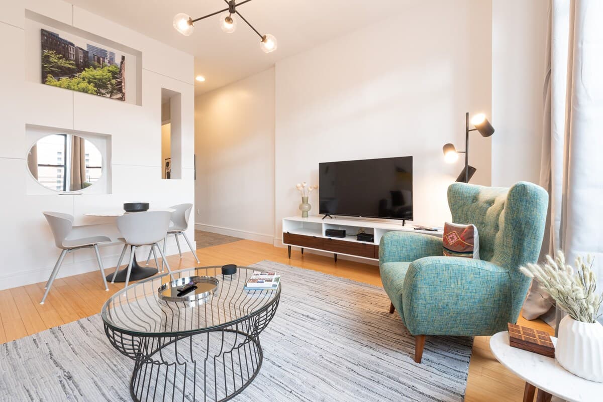 Cypress Court II | Harlem | Cozy Apartment photo 7