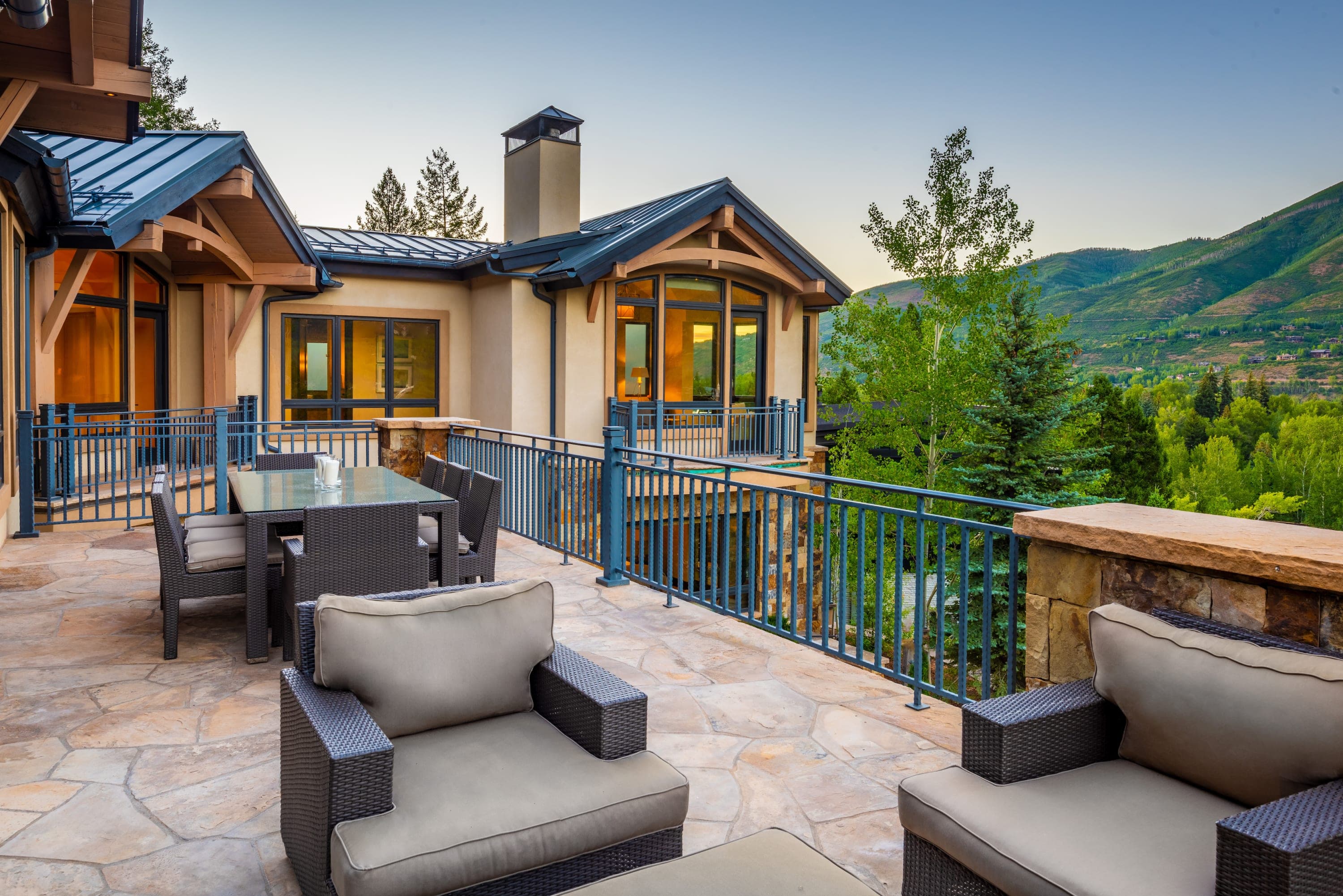 Little Cloud Haven | Aspen | Outdoor Lounge & Hot Tub photo 40