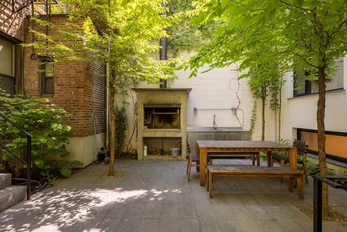 Empire House | 3BR | Williamsburg | Bright Townhome with Courtyard photo 27