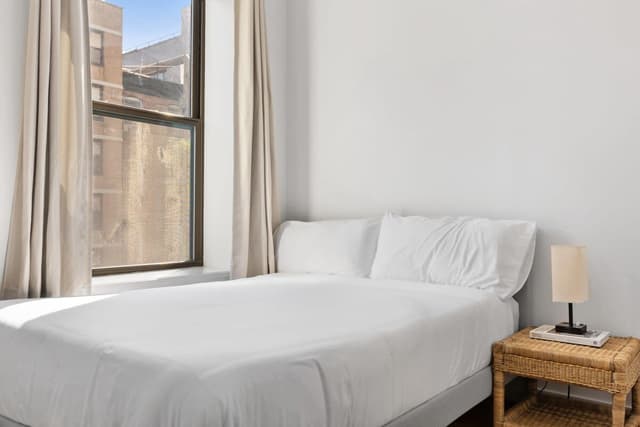 Image of Sleeping space #11