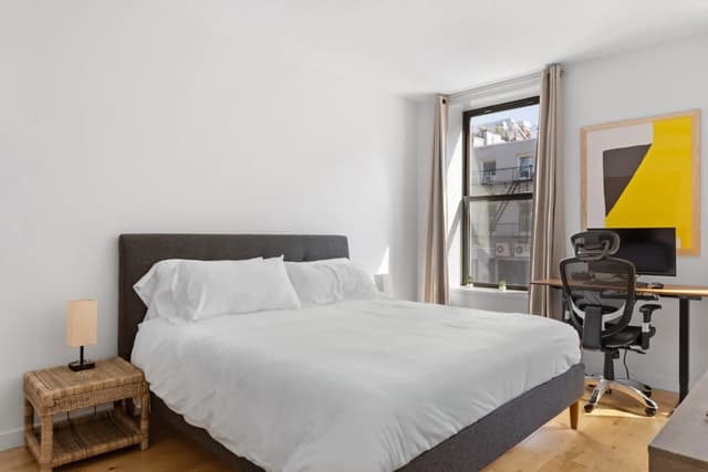 Image of Sleeping space #1