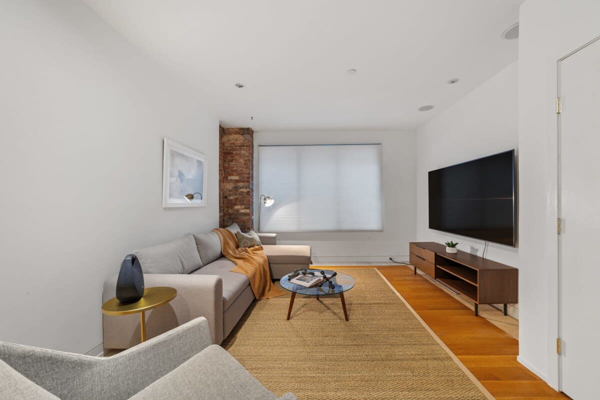 Image of Living space #3