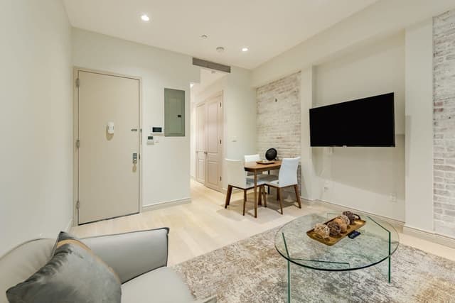 Image of Living space #5