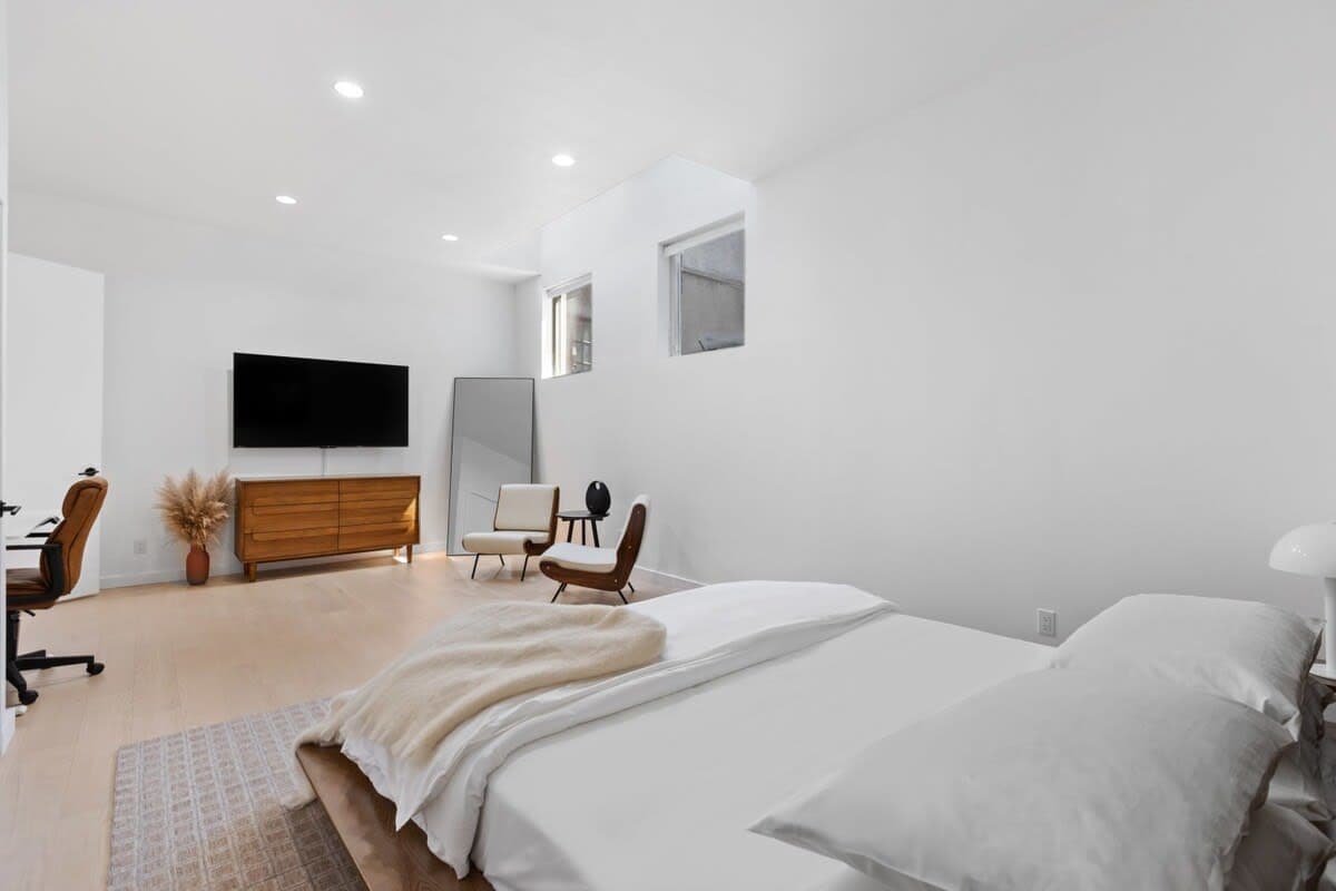 STILE x ROVE | Tribeca | Duplex w/ Private Terrace photo 23