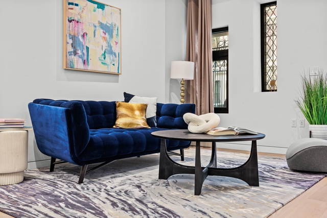 Image of Living space #3