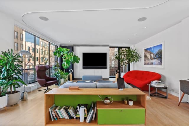 Image of Living space #3