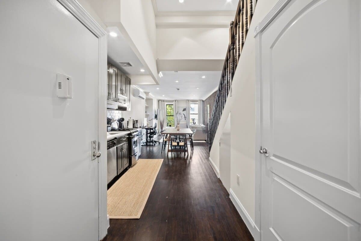Daisy | Upper East Side | Duplex w/ Private Roof photo 12