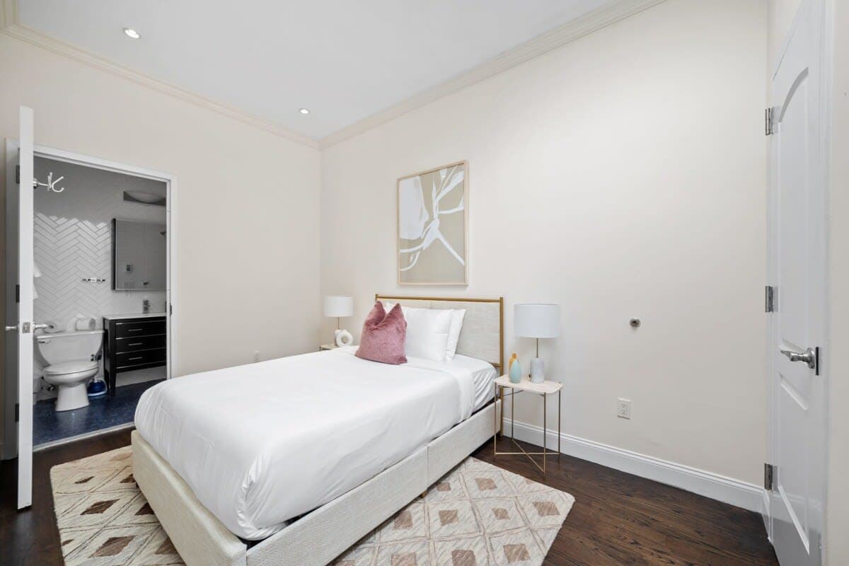 Daisy | Upper East Side | Duplex w/ Private Roof photo 29
