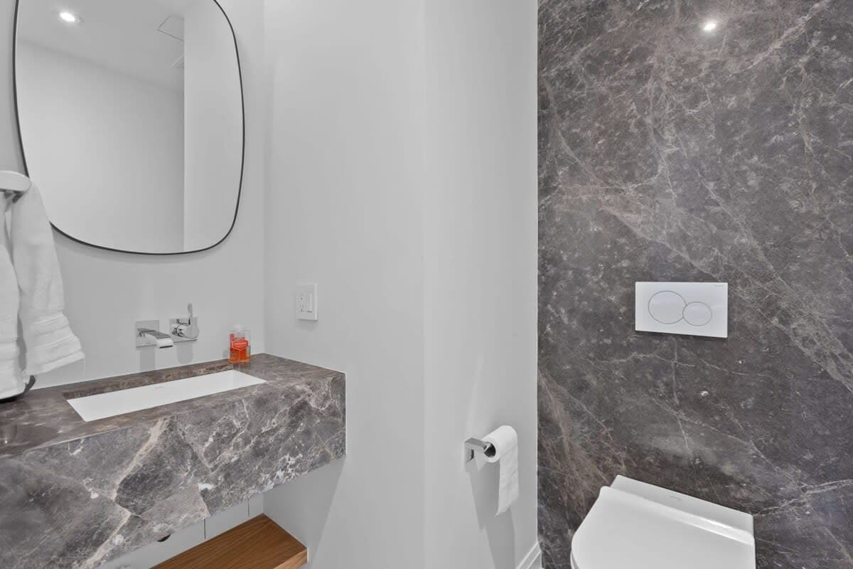 Madison Place | Tribeca | Penthouse w/ Private Terrace photo 13