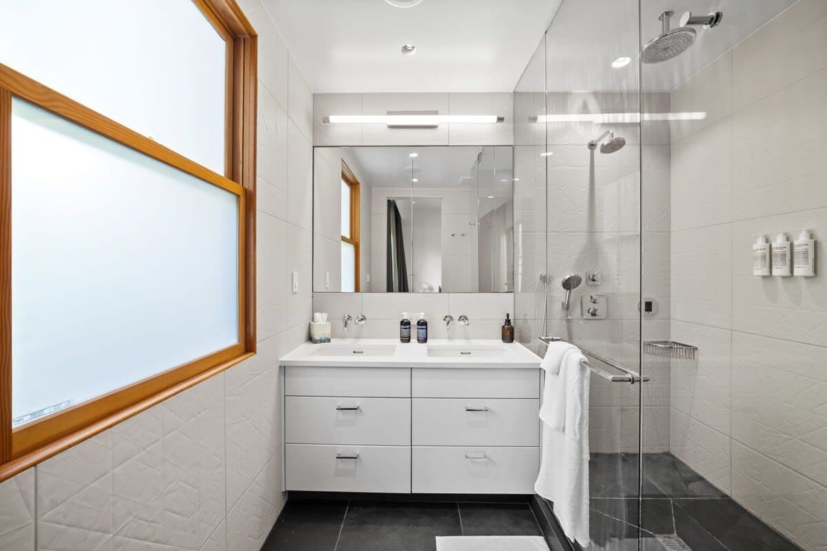 Gates Grove | Clinton Hill | Renovated Triplex with Private Terrace photo 41
