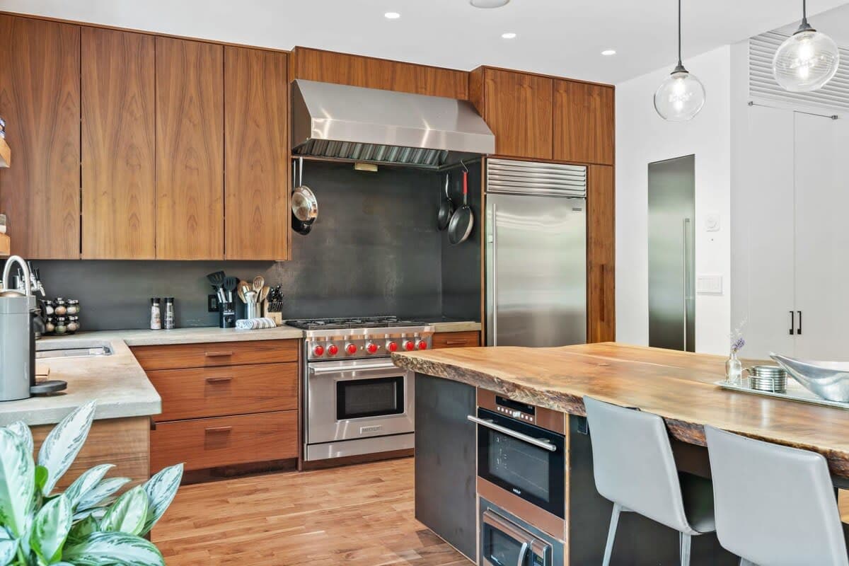 Gates Grove | Clinton Hill | Renovated Triplex with Private Terrace photo 19