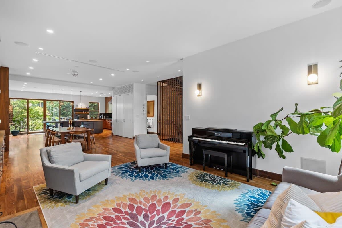 Gates Grove | Clinton Hill | Renovated Triplex with Private Terrace photo 12