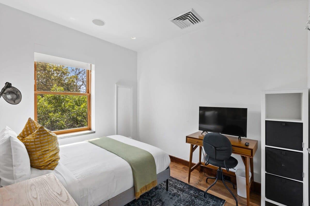 Gates Grove | Clinton Hill | Renovated Triplex with Private Terrace photo 62