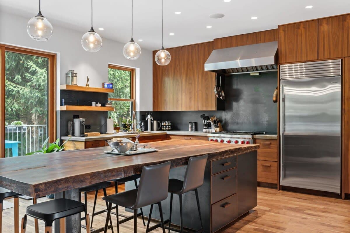 Gates Grove | Clinton Hill | Renovated Triplex with Private Terrace photo 18