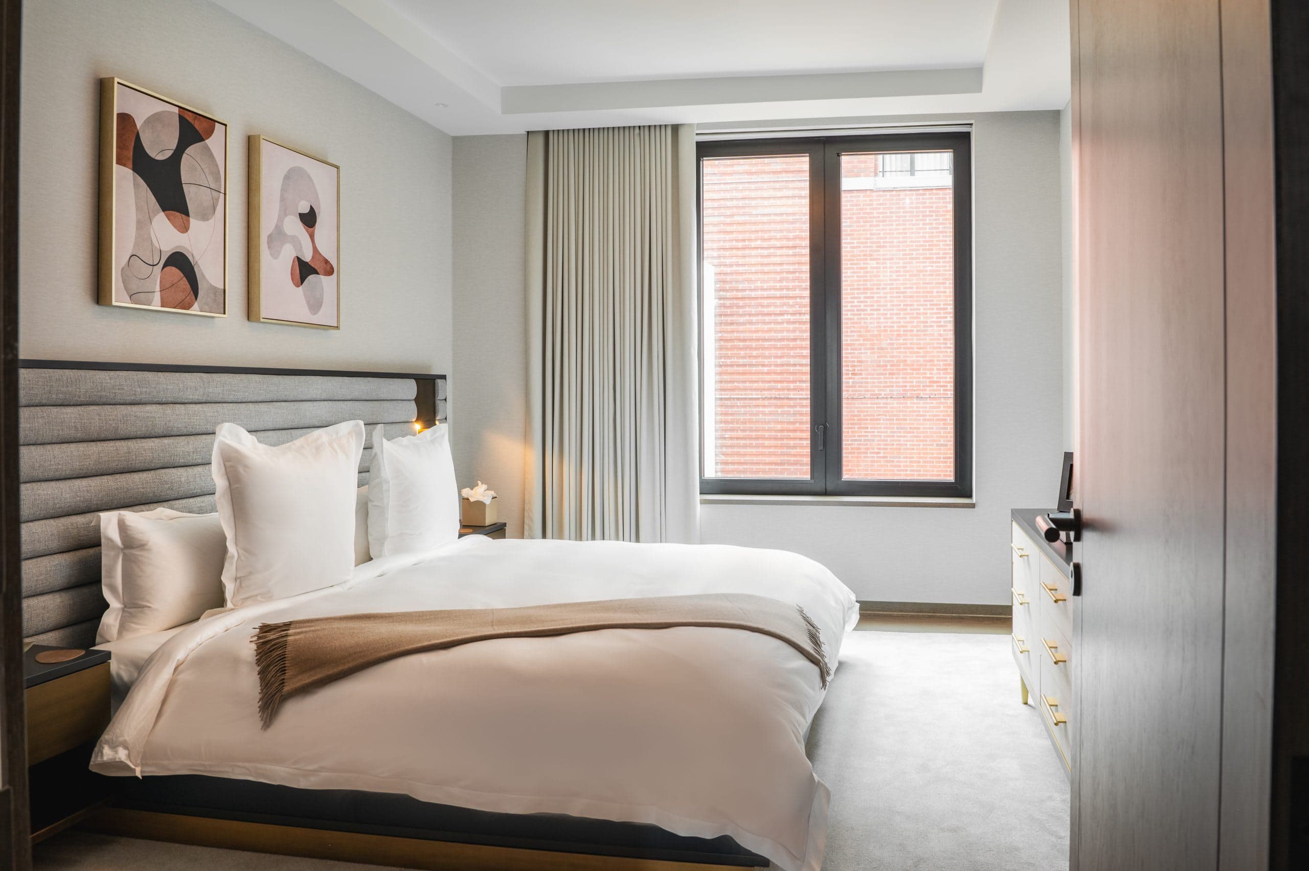 Le Palais III | West Village | Hotel Residence w/ Spa & Gym photo 5