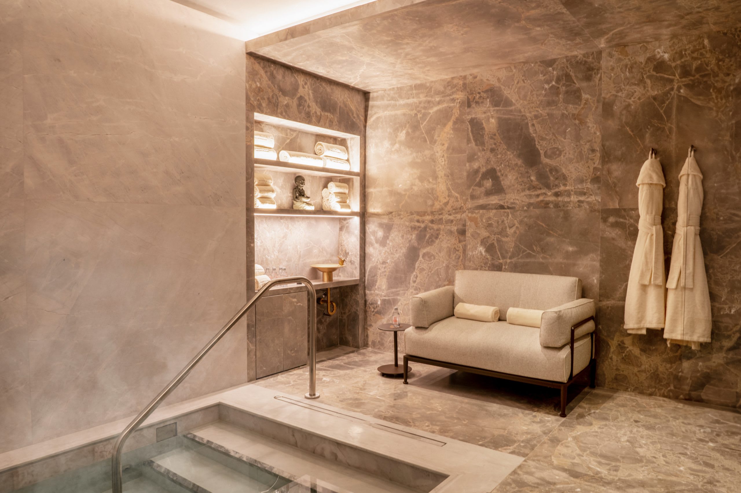 Le Palais IV | West Village | Hotel Residence w/ Spa & Gym photo 14