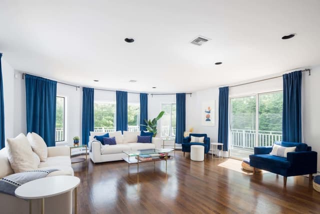 Image of Living space #1