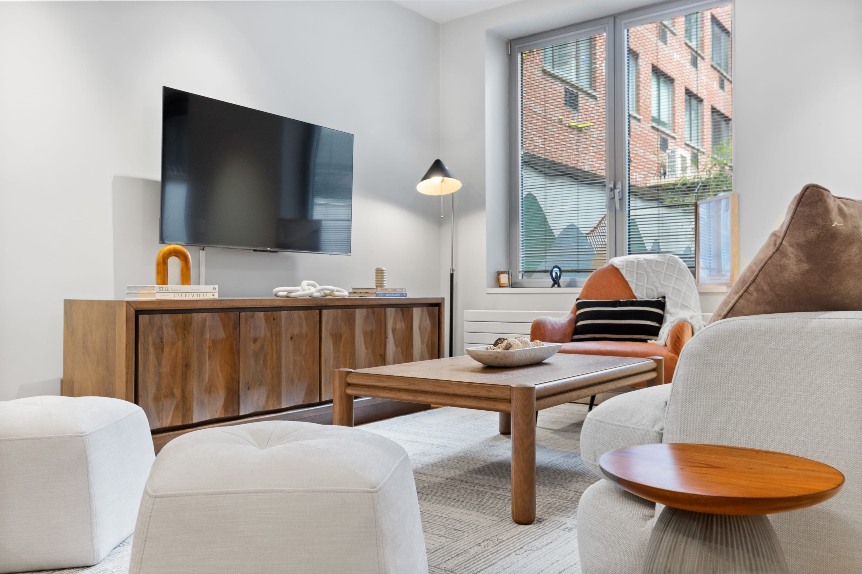 Gotham House I | Midtown West | Triplex w/ Private Patio photo 5