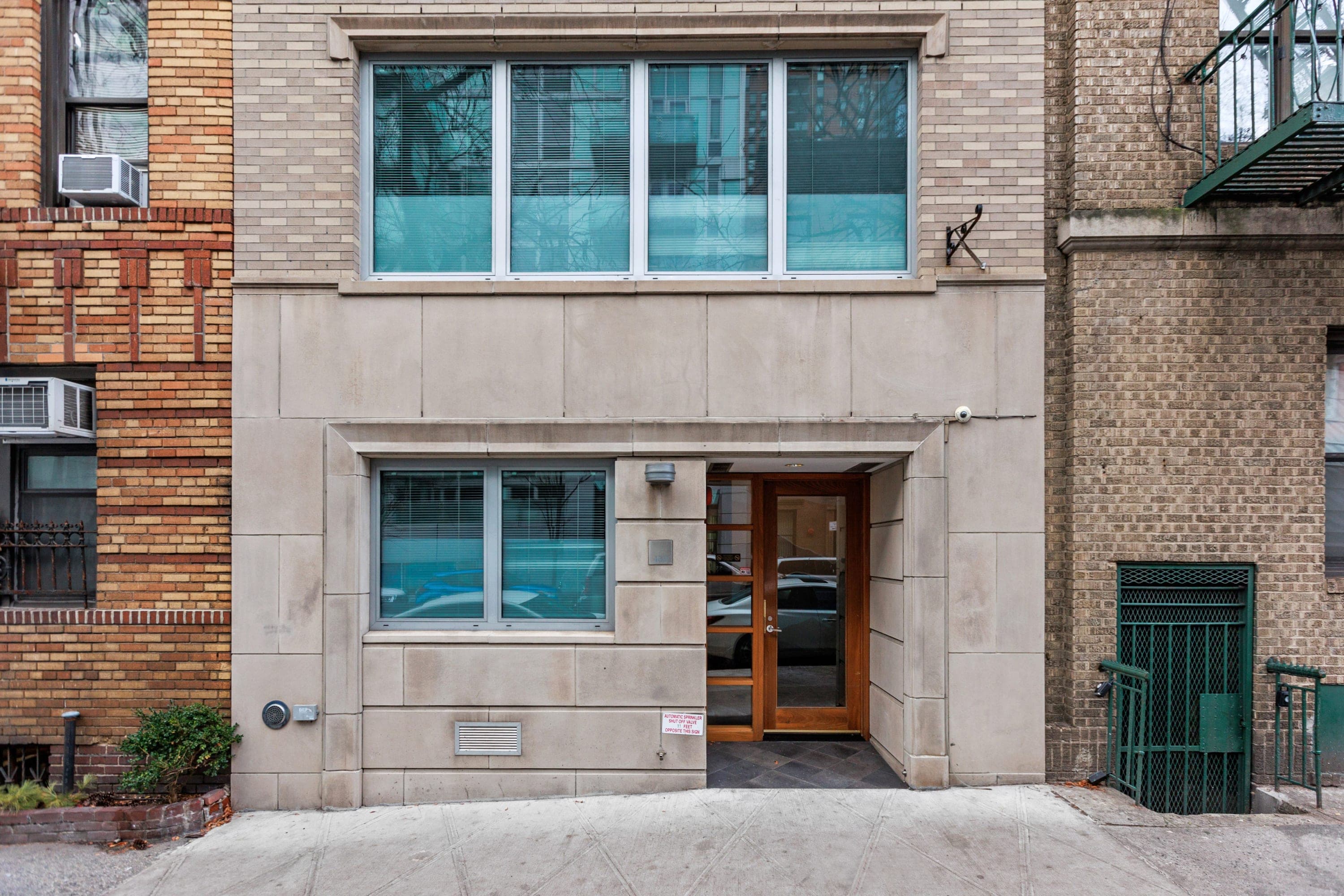 Gotham House I | Midtown West | Triplex w/ Private Patio photo 43
