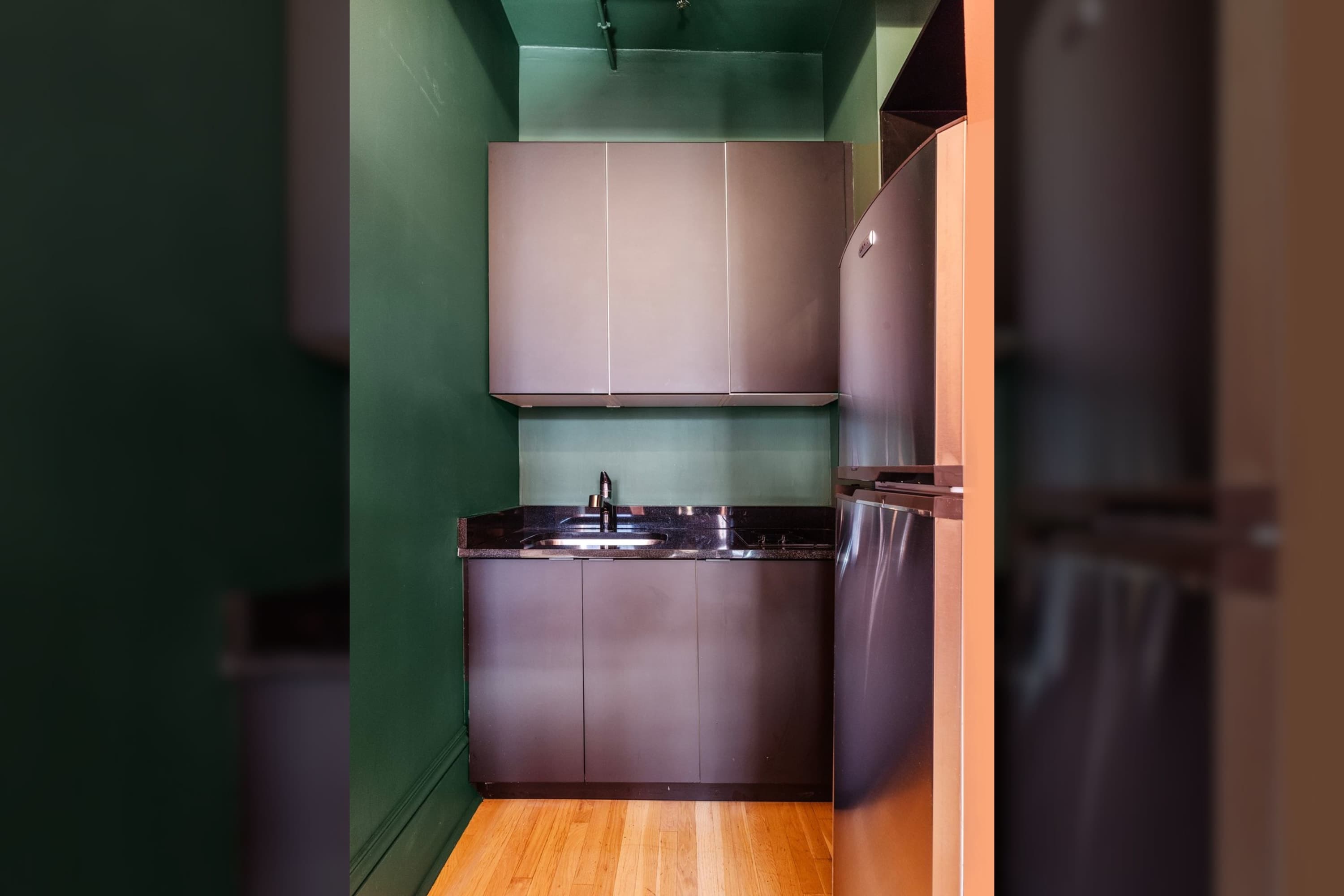 Horatio II | Charming 1BR Apartment photo 10