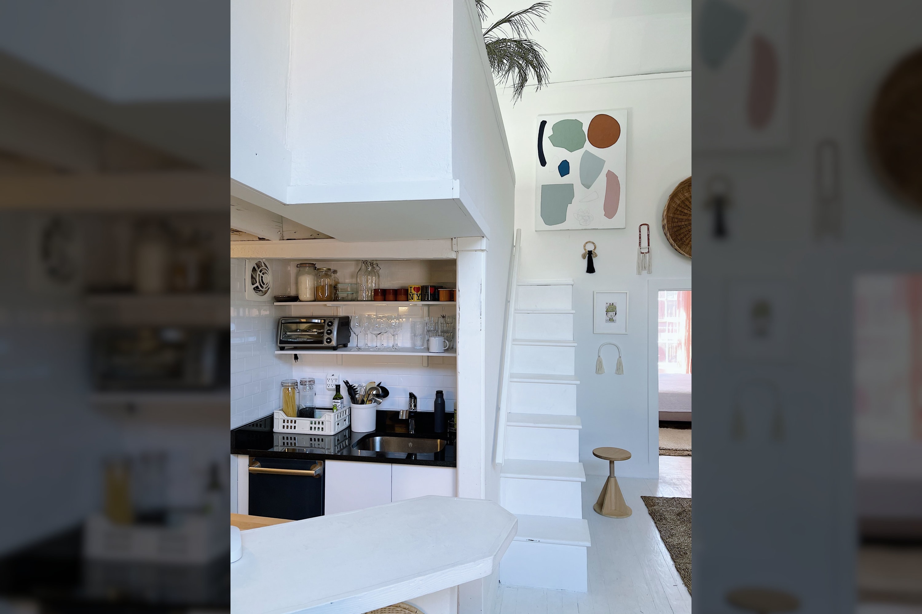 Horatio III by Rove Travel | 2BR Loft Apt w/Skylight photo 21