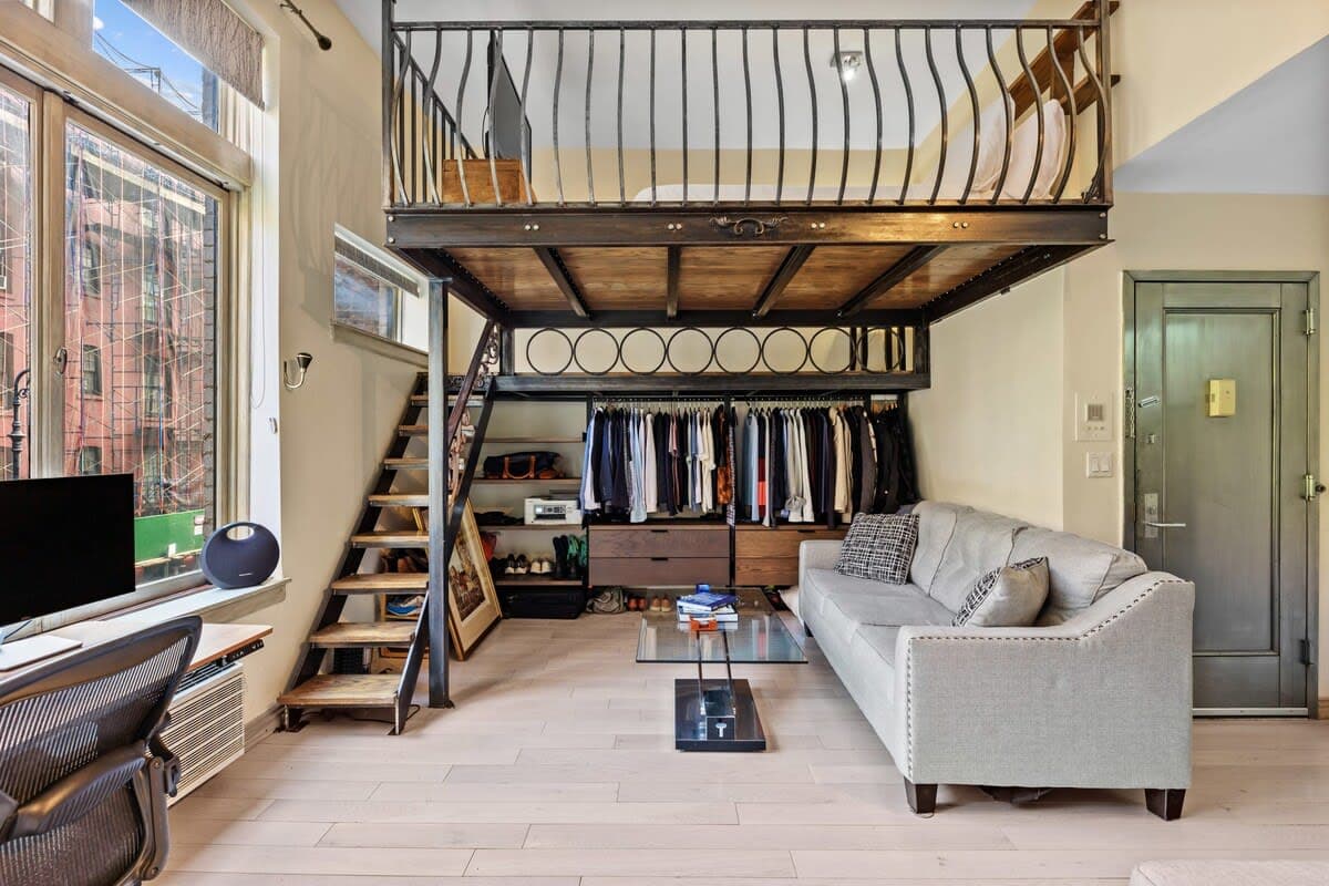 Charles Court II | West Village | Renovated Loft w/ Street Views photo 15
