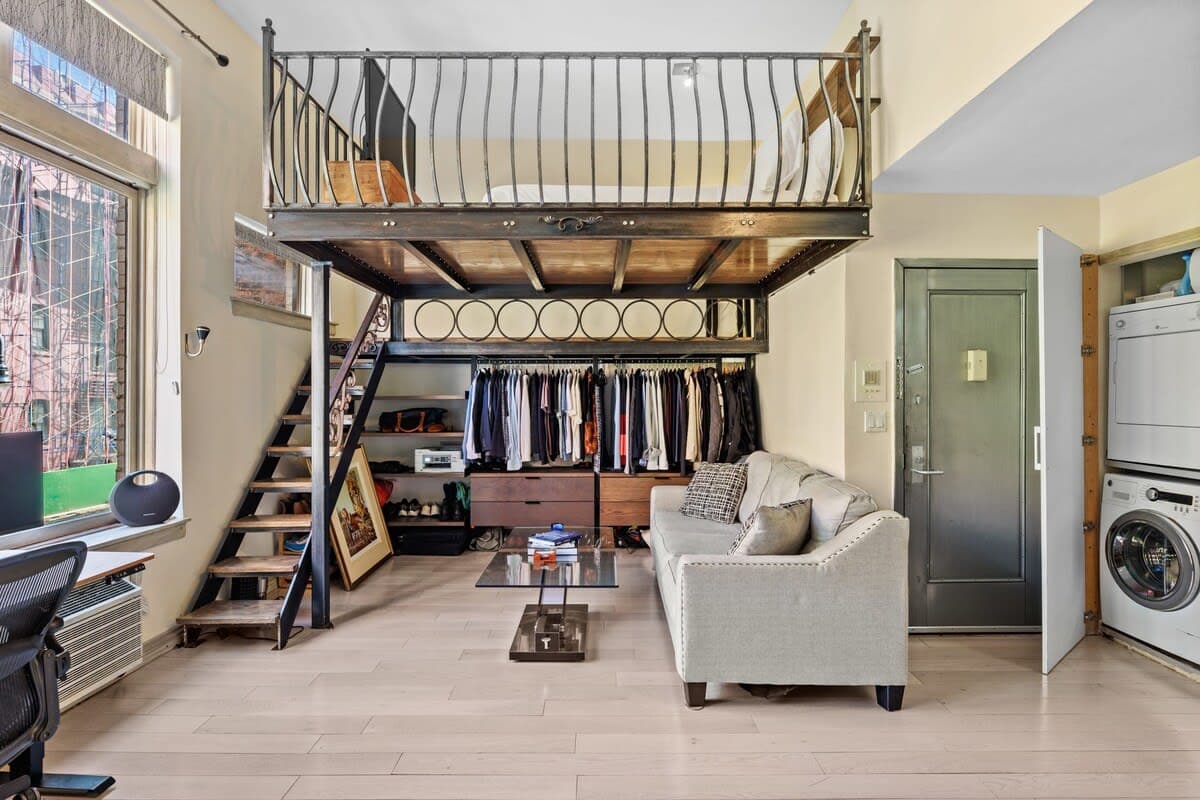 Charles Court II | West Village | Renovated Loft w/ Street Views photo 14