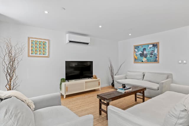 Image of Living space #2