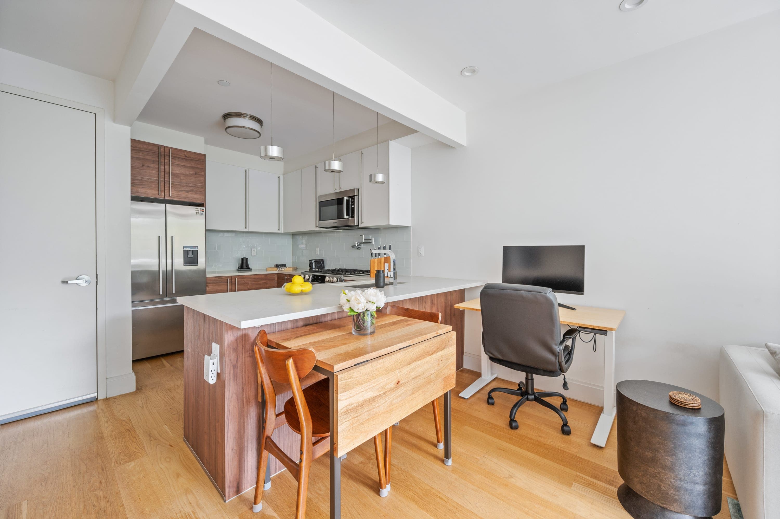 Withers | Williamsburg | Modern Apartment photo 9