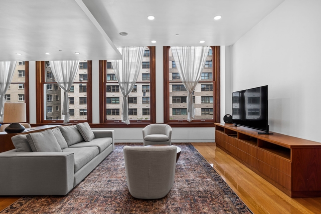 Image of Living space #4