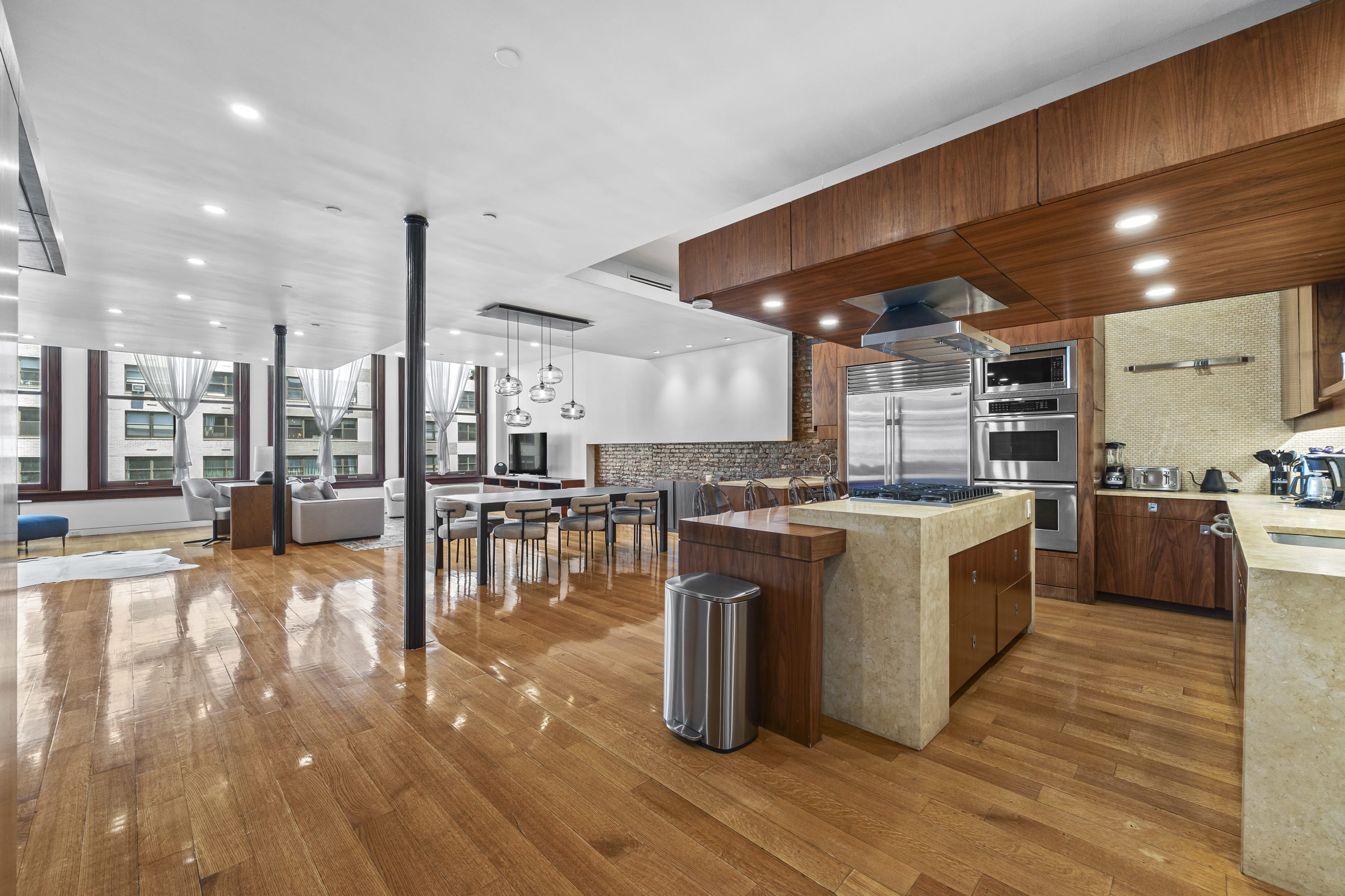 Rialto VI | Union Square | Expansive Mega-Loft photo 18