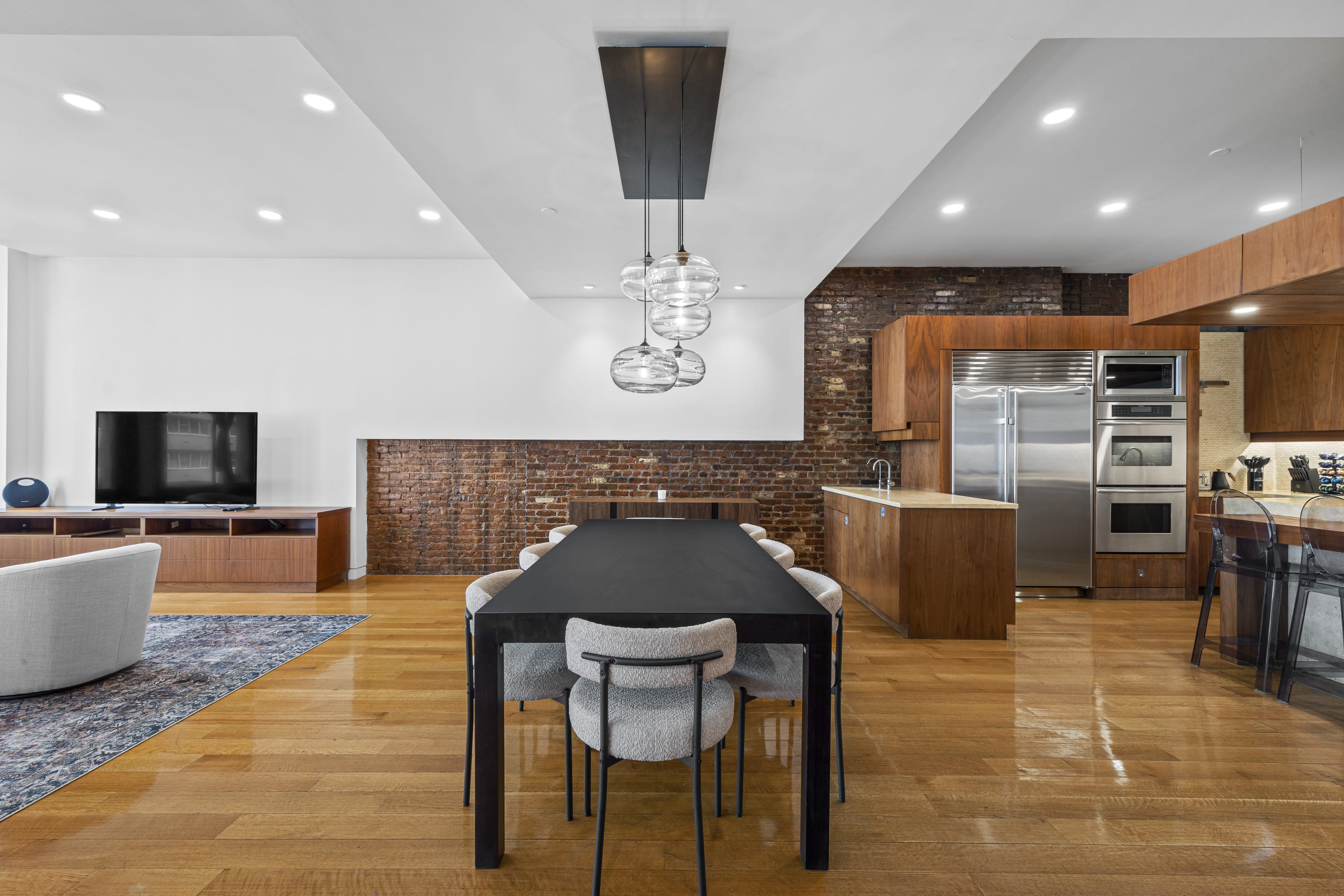 Rialto VI | Union Square | Expansive Mega-Loft photo 10