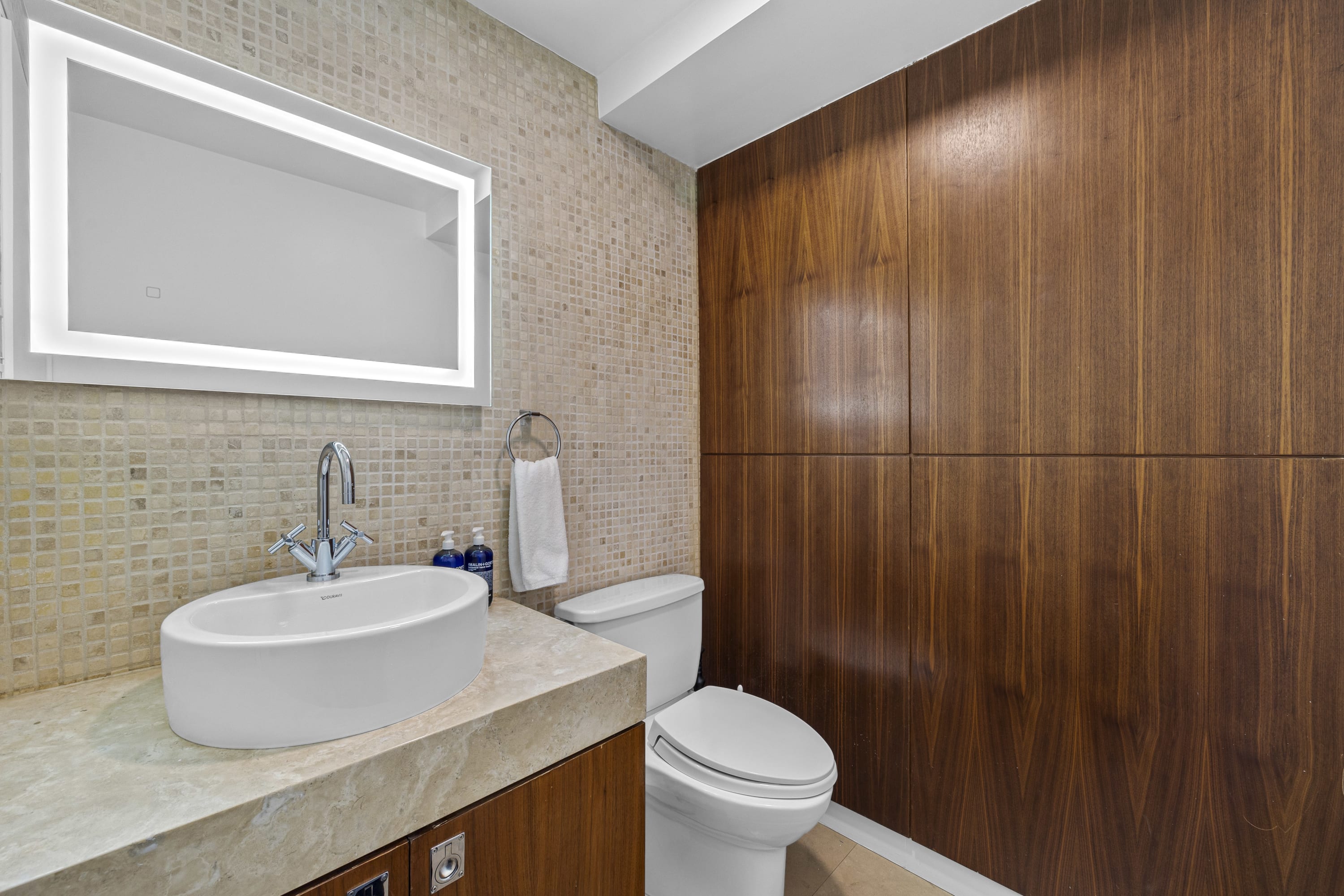 Rialto VI | Union Square | Expansive Mega-Loft photo 24