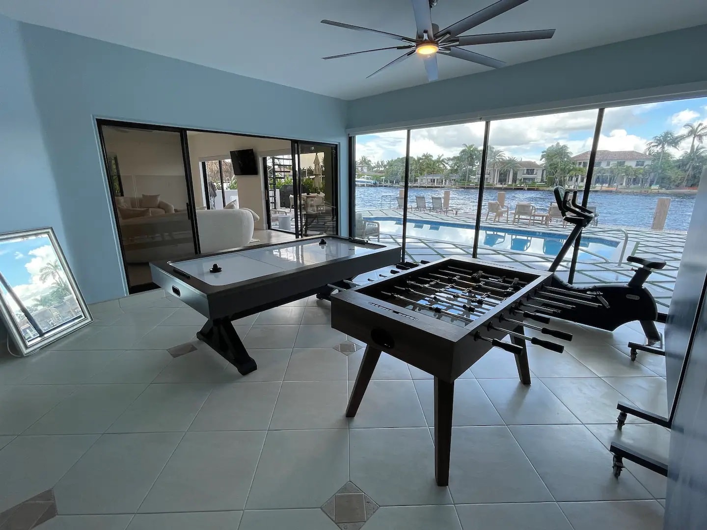 Villa Mare | Pompano Beach | Home w/Dock, BBQ, Heated Pool & Sauna photo 9