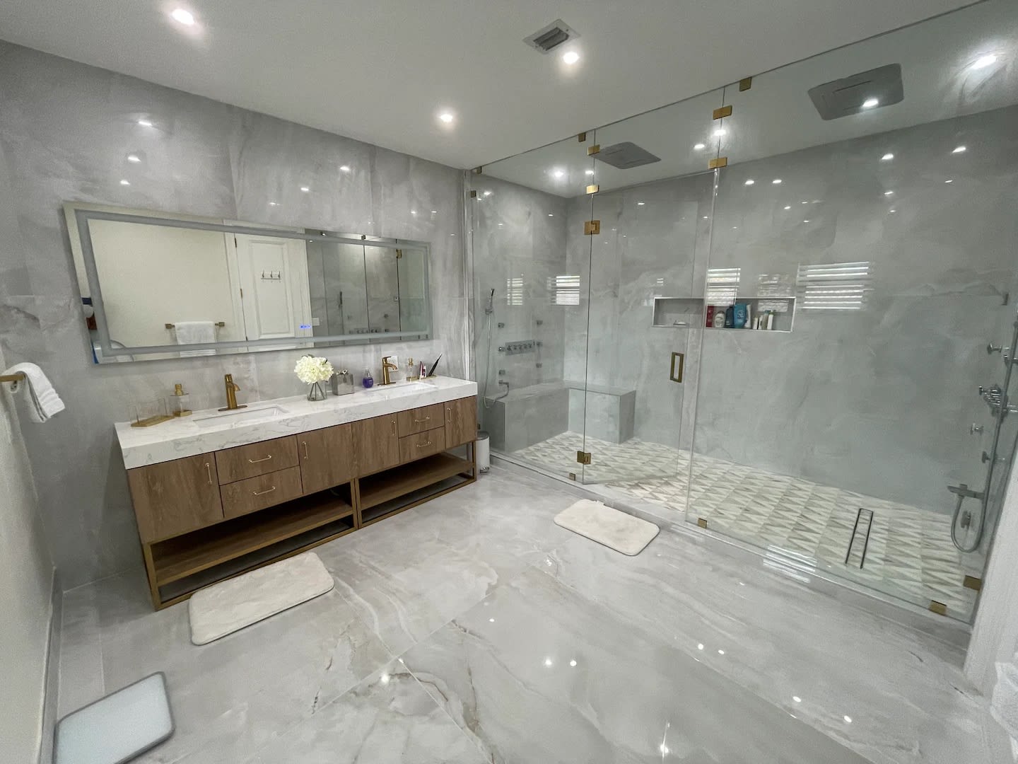 Villa Mare | Pompano Beach | Home w/Dock, BBQ, Heated Pool & Sauna photo 31