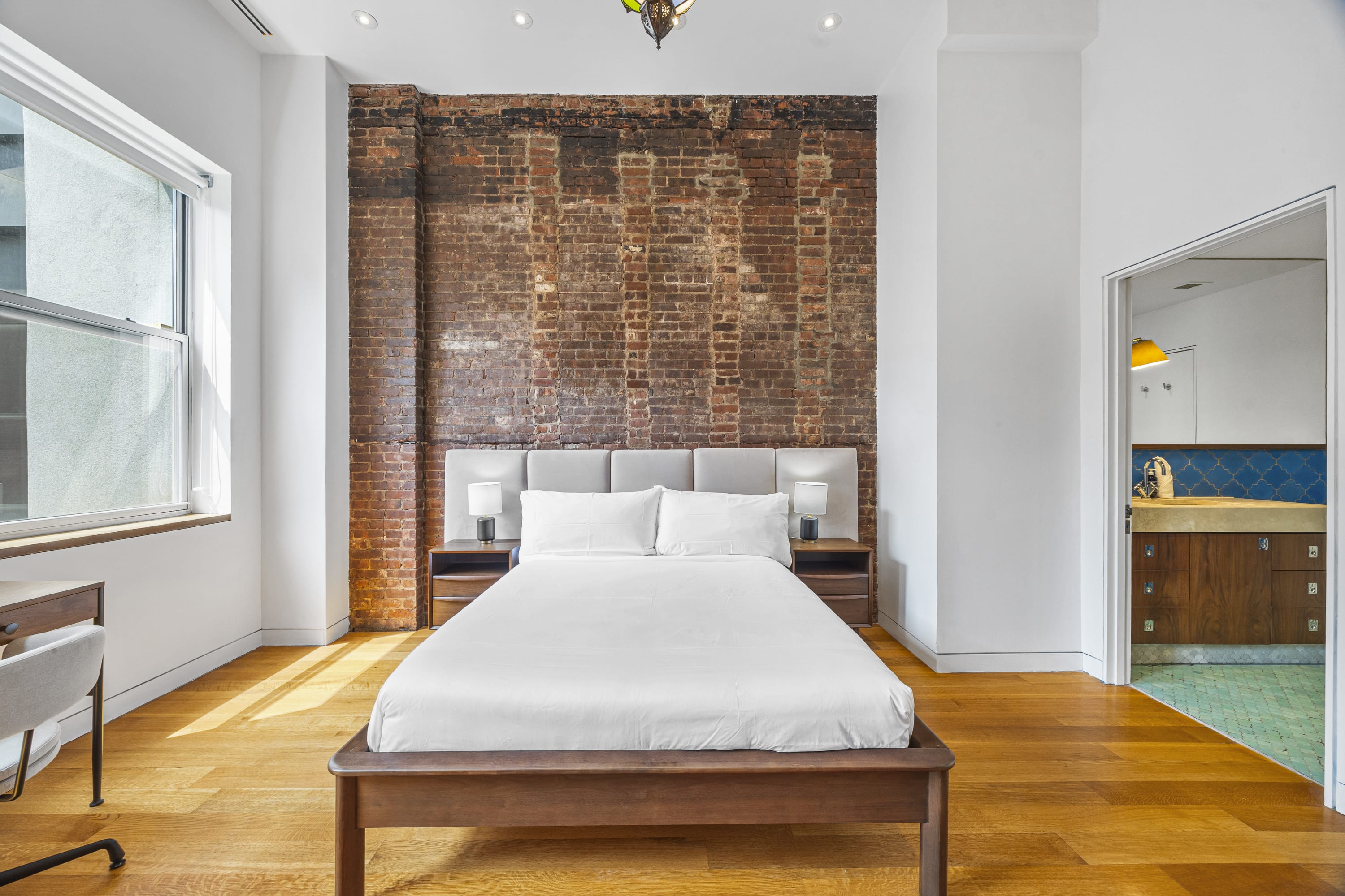 Rialto PH | Union Square | Penthouse Loft with Roof photo 27