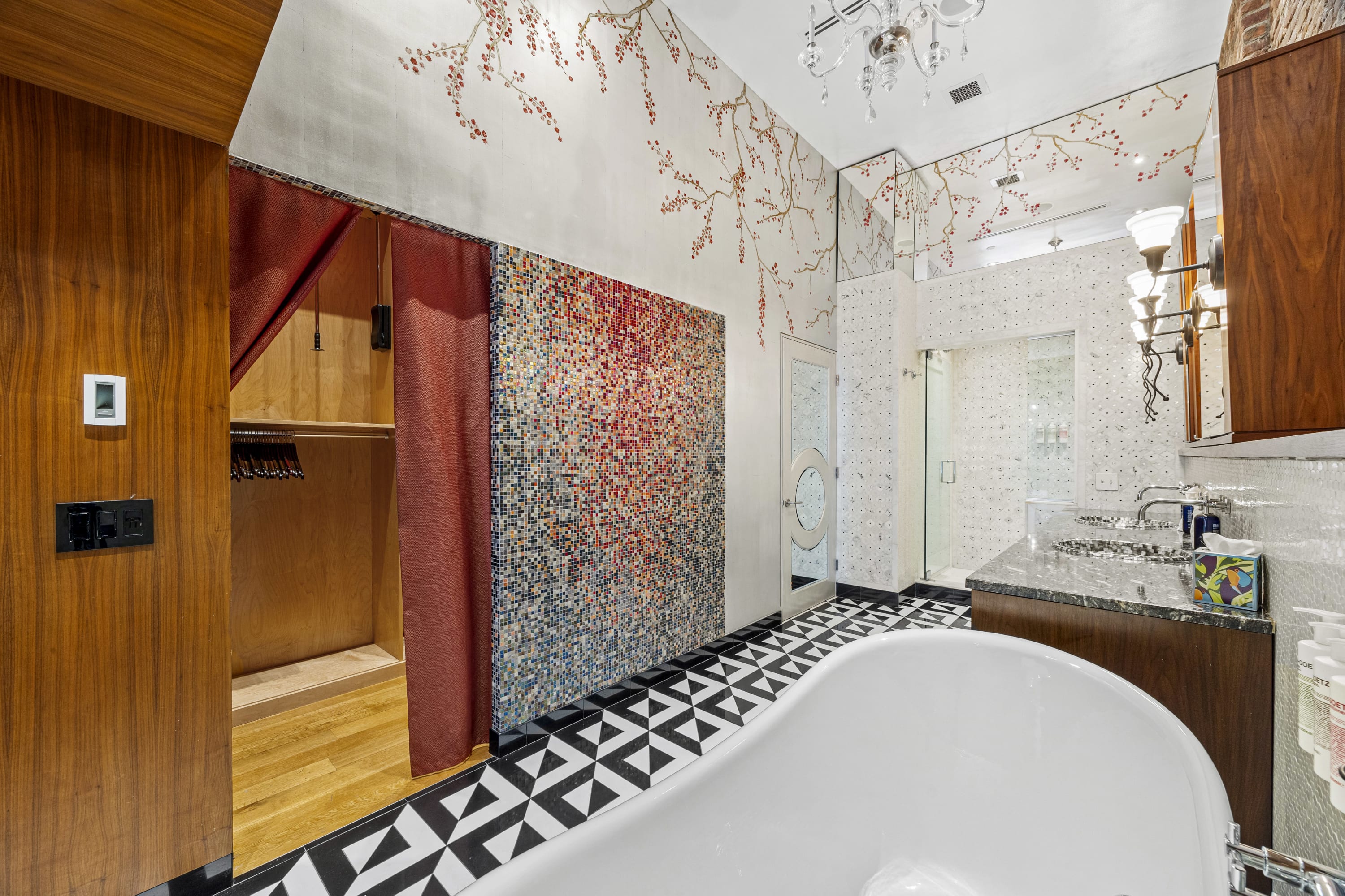 Rialto PH | Union Square | Penthouse Loft with Roof photo 35