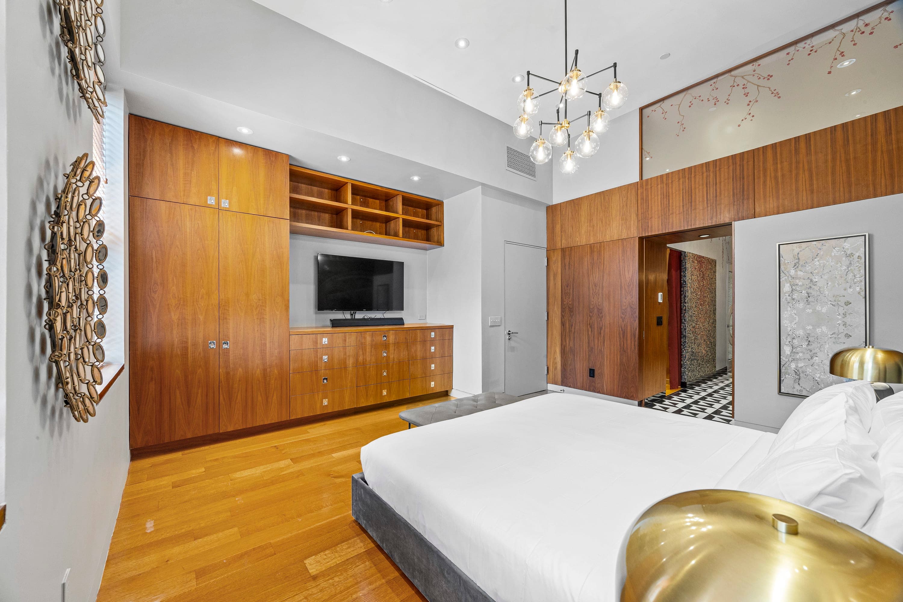 Rialto PH | Union Square | Penthouse Loft with Roof photo 34