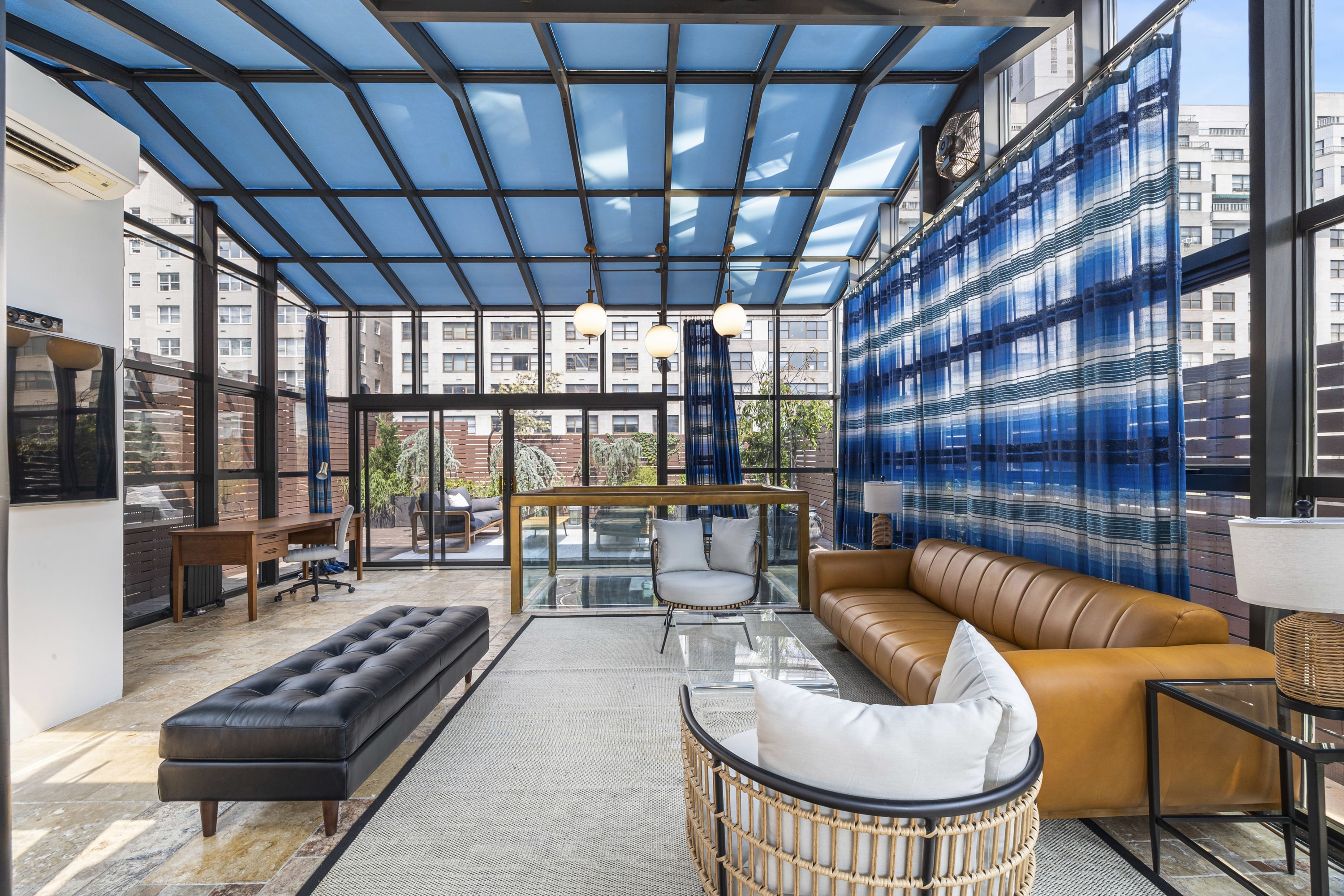 Rialto PH | Union Square | Penthouse Loft with Roof photo 45