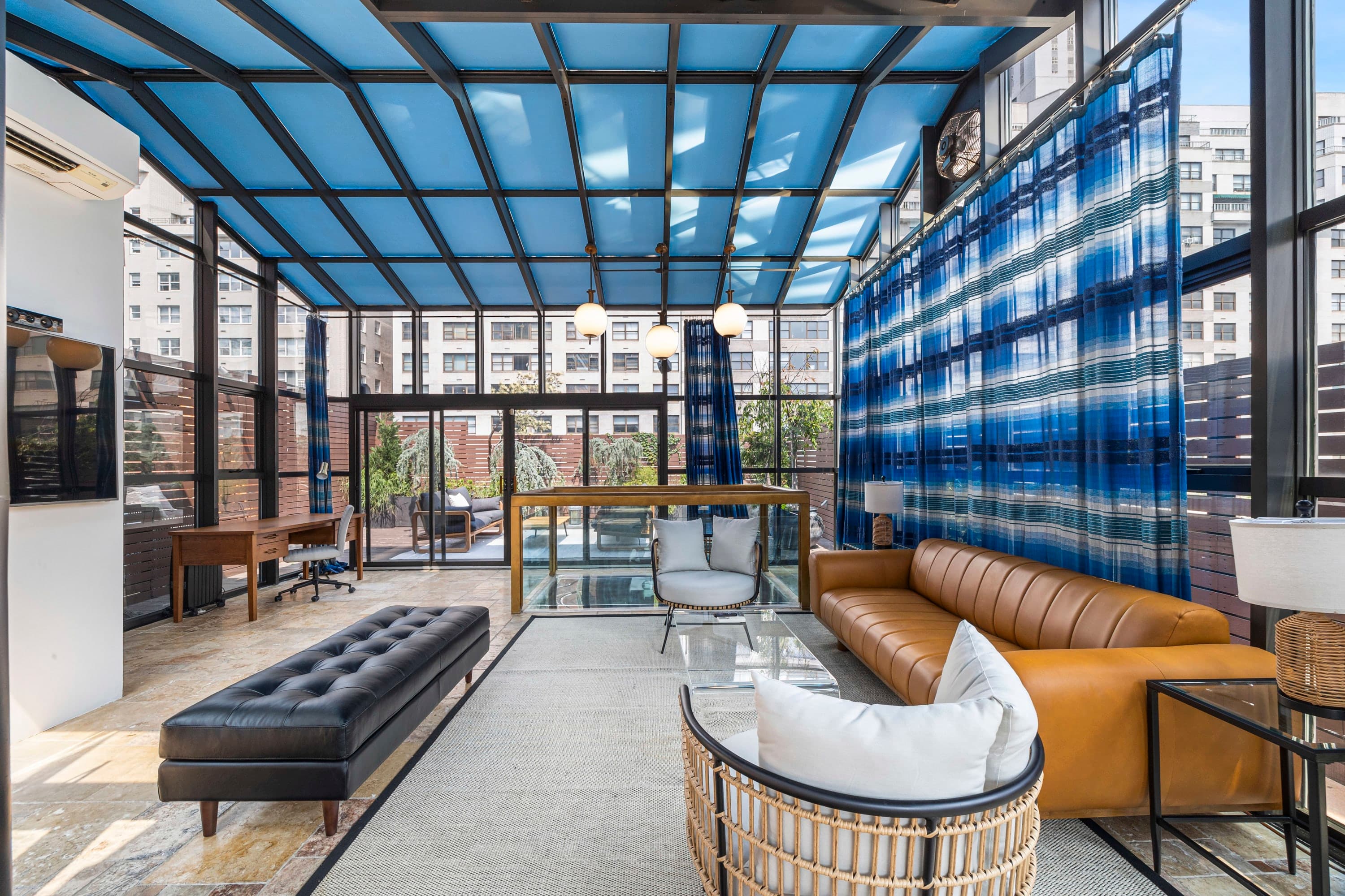 Rialto PH | Union Square | Penthouse Loft with Roof photo 45