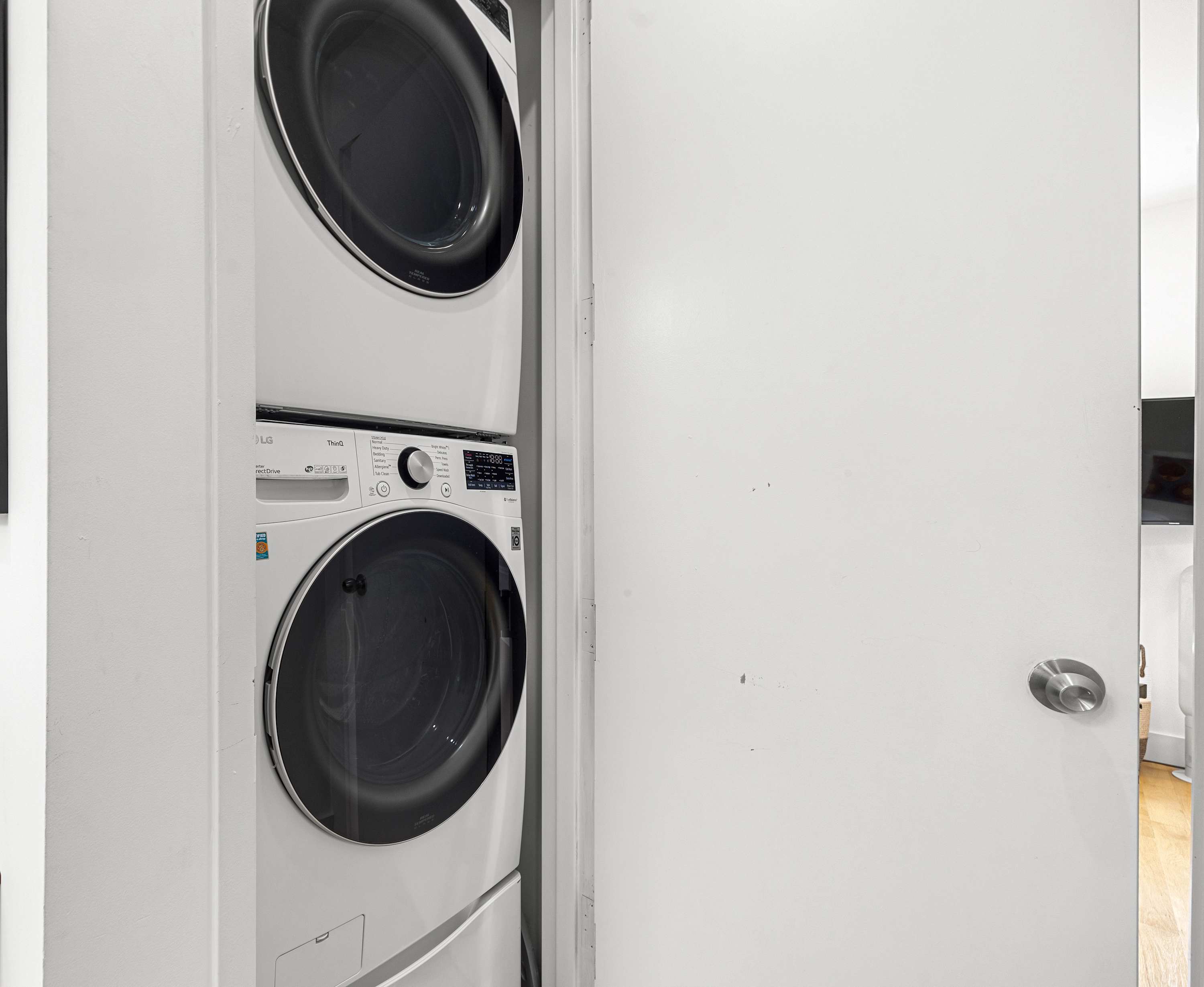 Bainbridge | Bed-Stuy | Duplex w/ Deck & Backyard photo 36