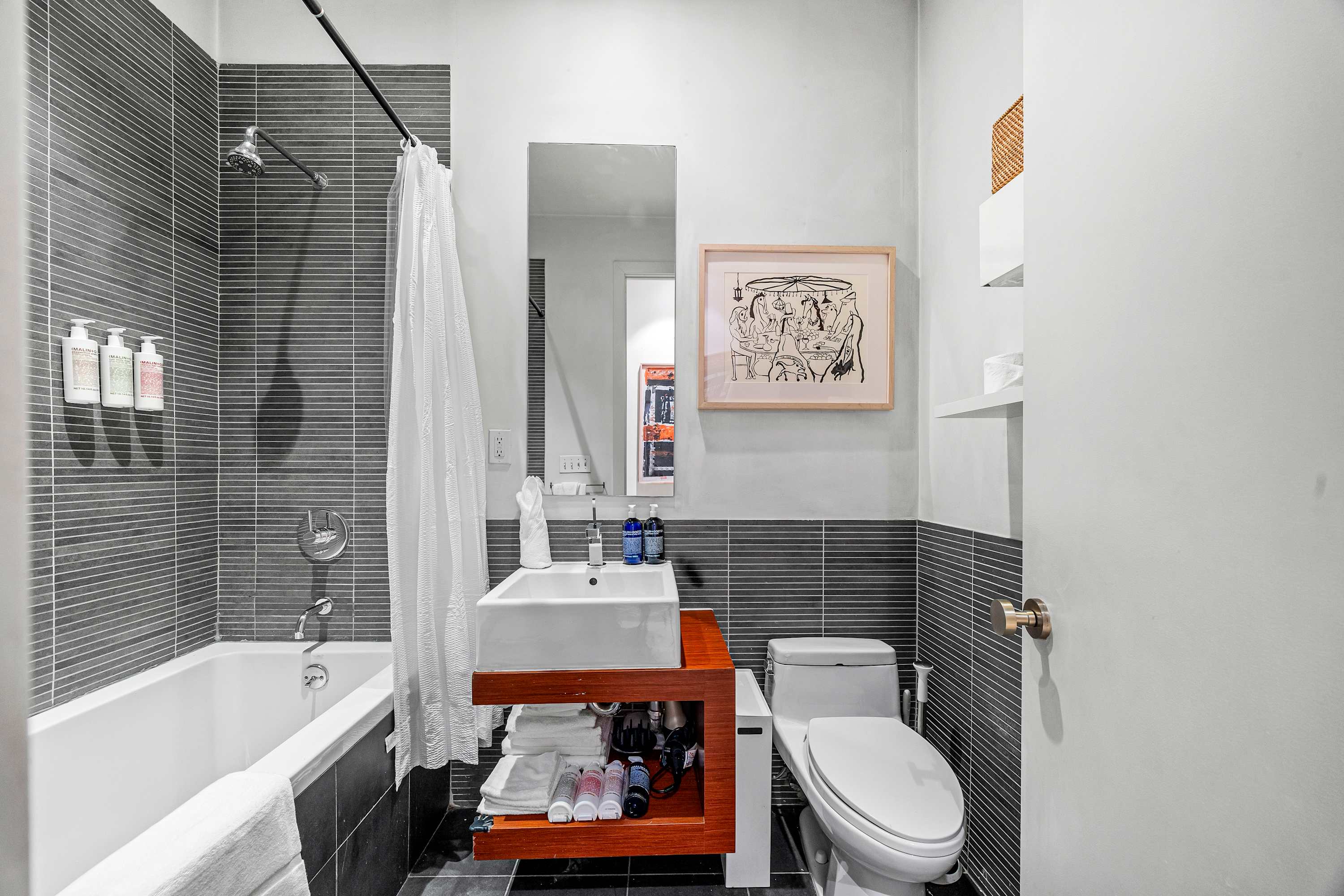 Havemeyer | Williamsburg | Duplex Loft w/Terrace photo 17