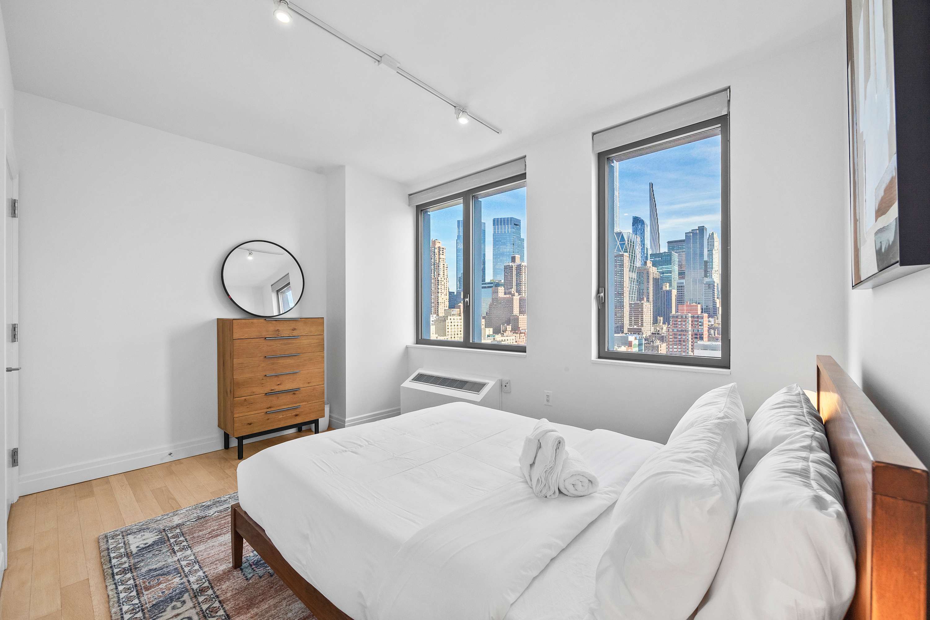 Forte Select XXII | Midtown West | Modern Apartment photo 4