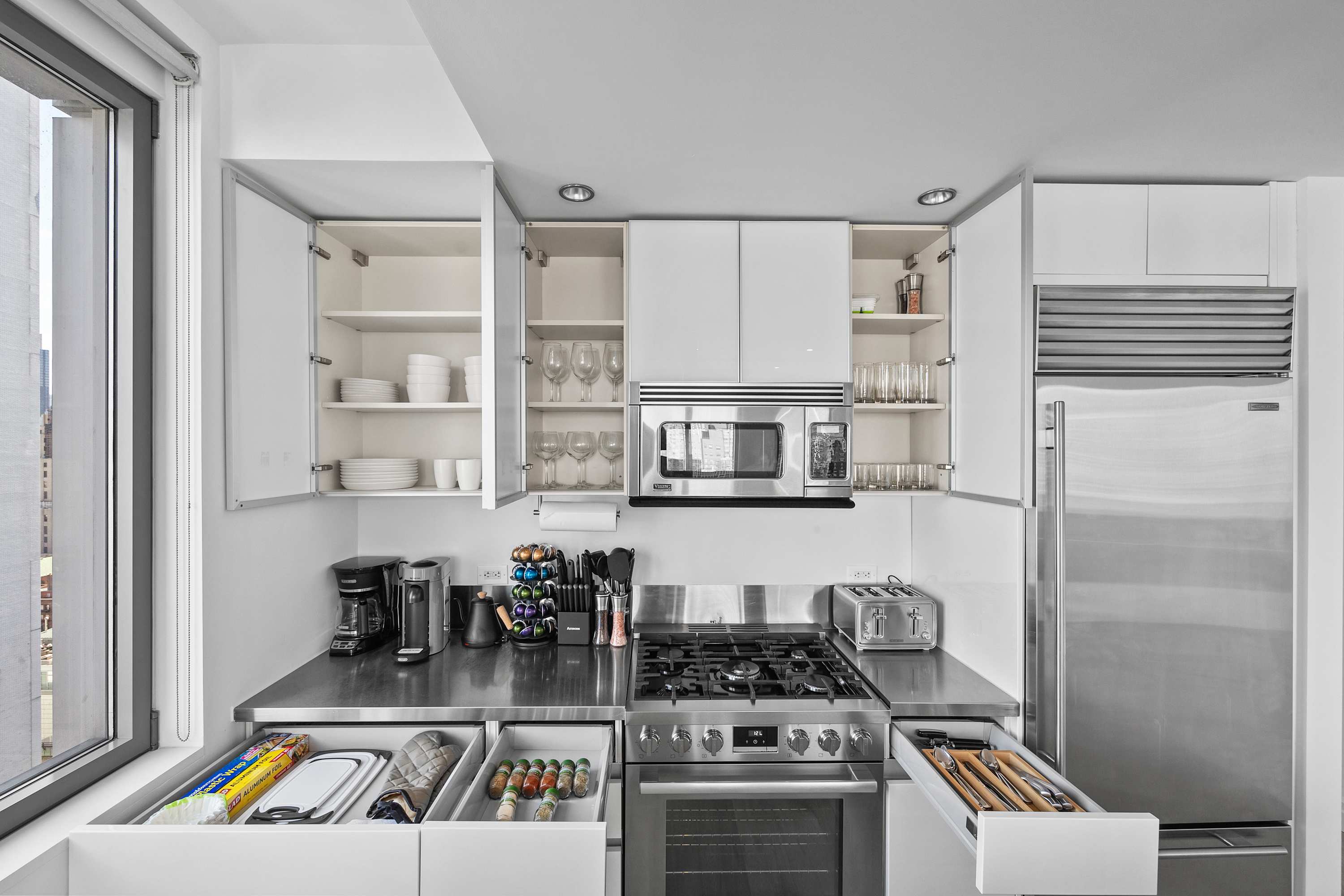 Forte Select XXII | Midtown West | Modern Apartment photo 11