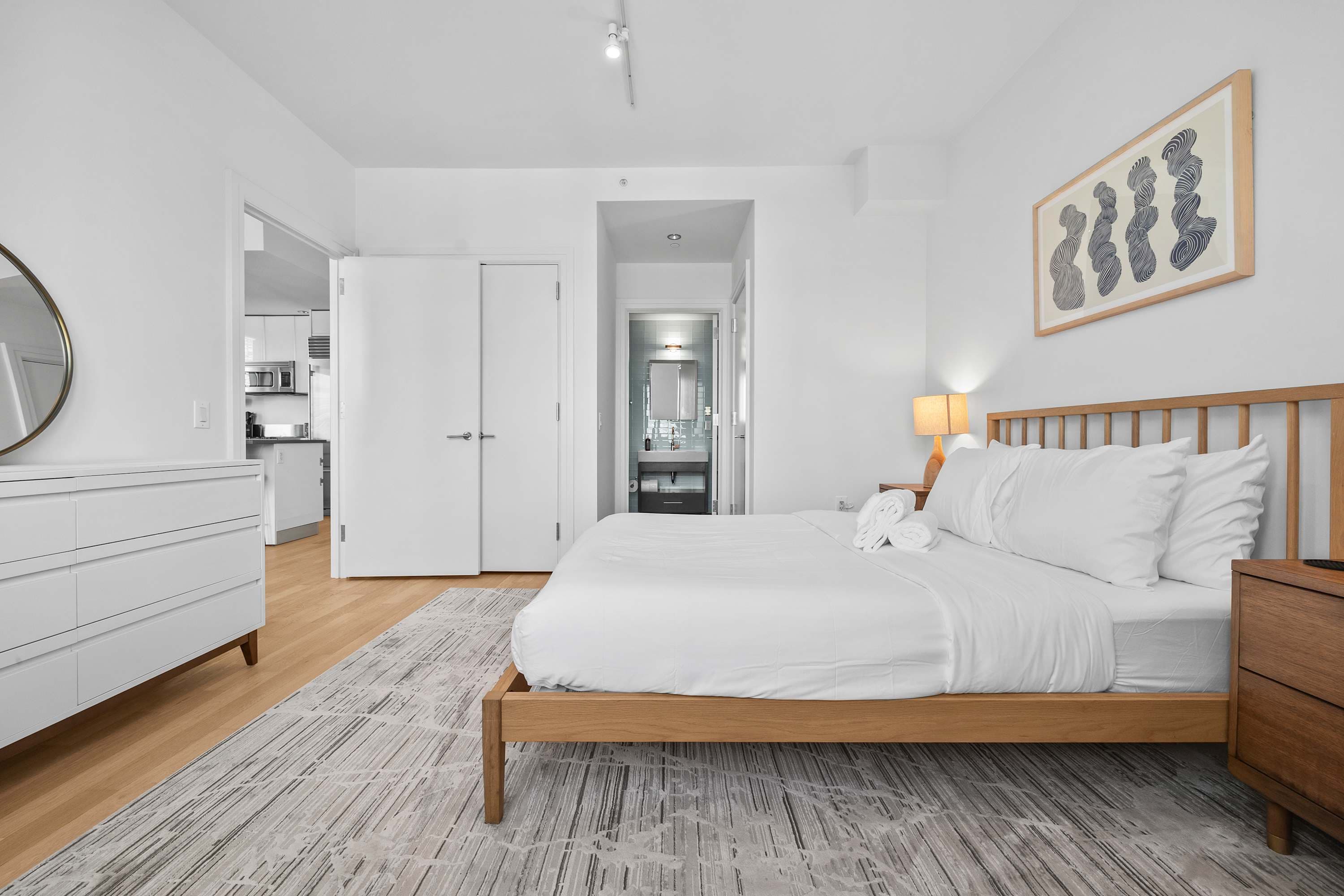 Forte Select XXII | Midtown West | Modern Apartment photo 14