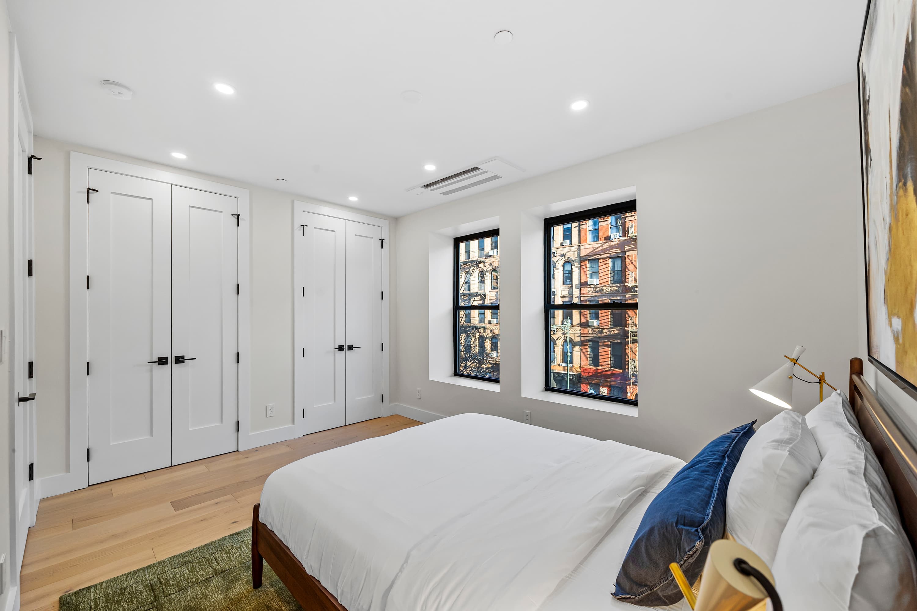 Harlington | South Harlem | Home with Private Rooftop Terrace photo 25