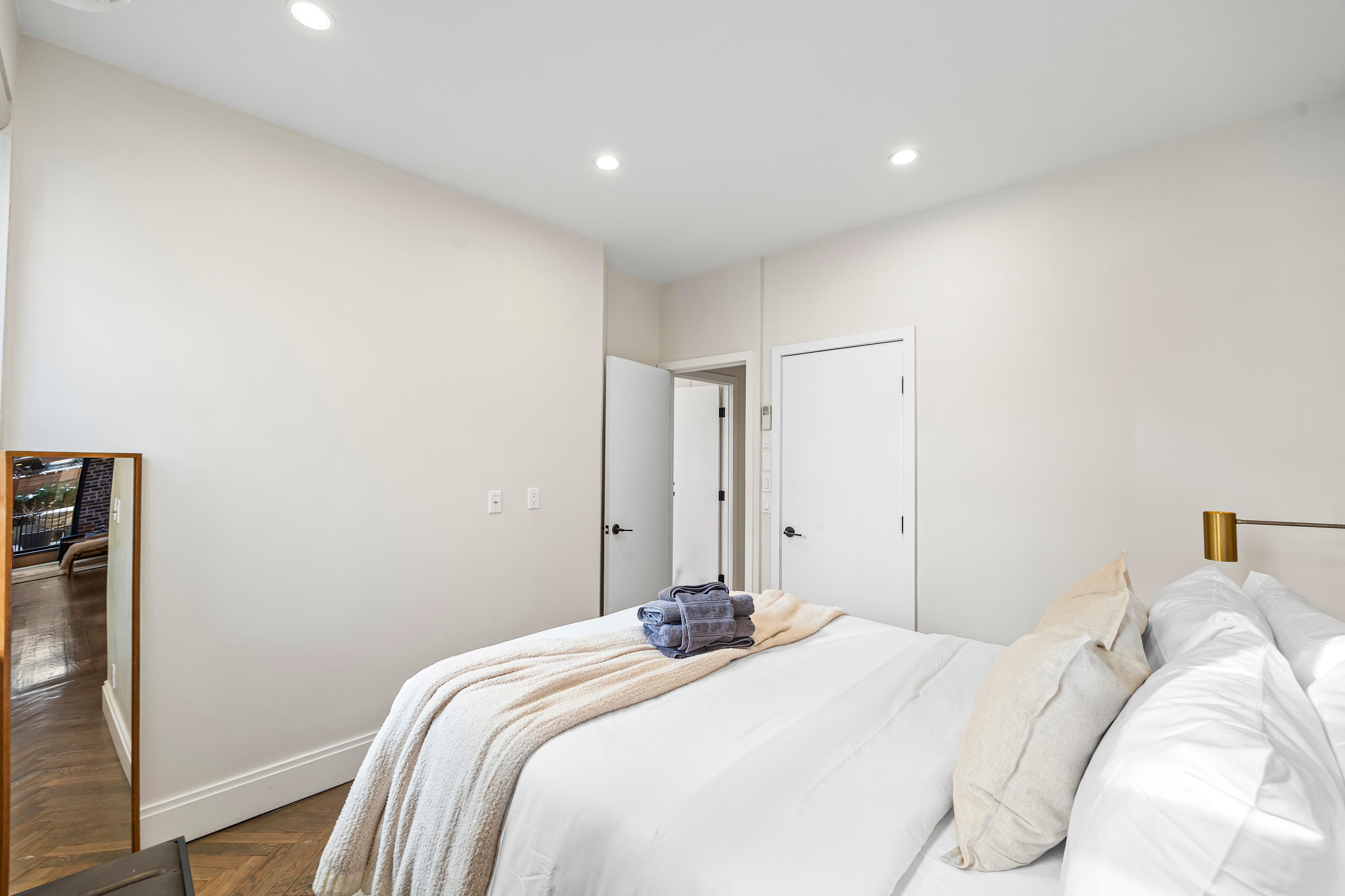 Gardenstone | Gramercy Park | Duplex w/ Private Patio photo 19