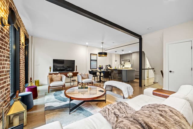 Image of Living space #3