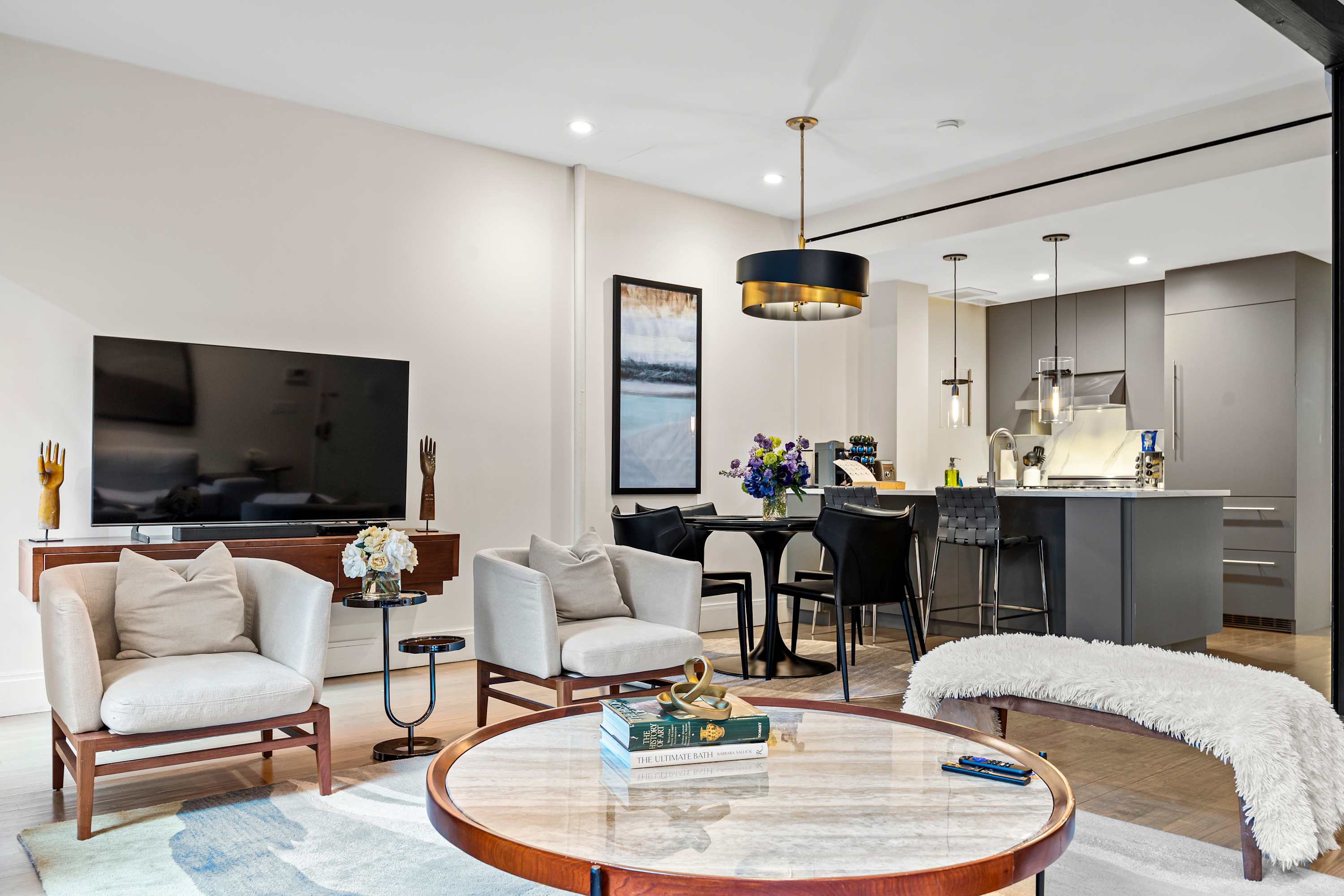 Gardenstone | Gramercy Park | Duplex w/ Private Patio photo 7